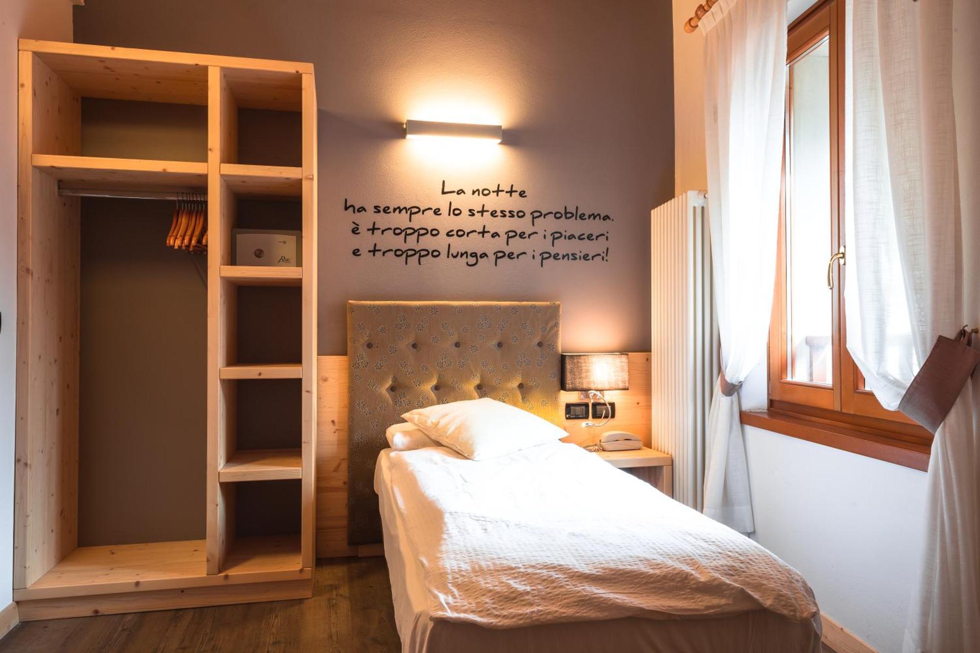 Albergo Maggiorina Беццекка Экстерьер фото